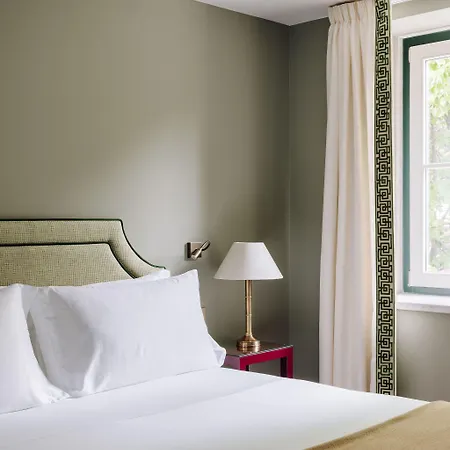 Отель Amoreiras - Small Luxury Of The World