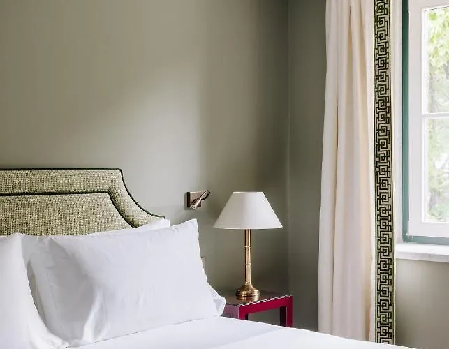 Amoreiras - Small Luxury Of The World Отель 4*